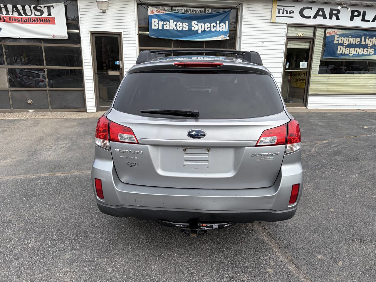 Used 2010 Subaru Outback 2.5i Premium image 5