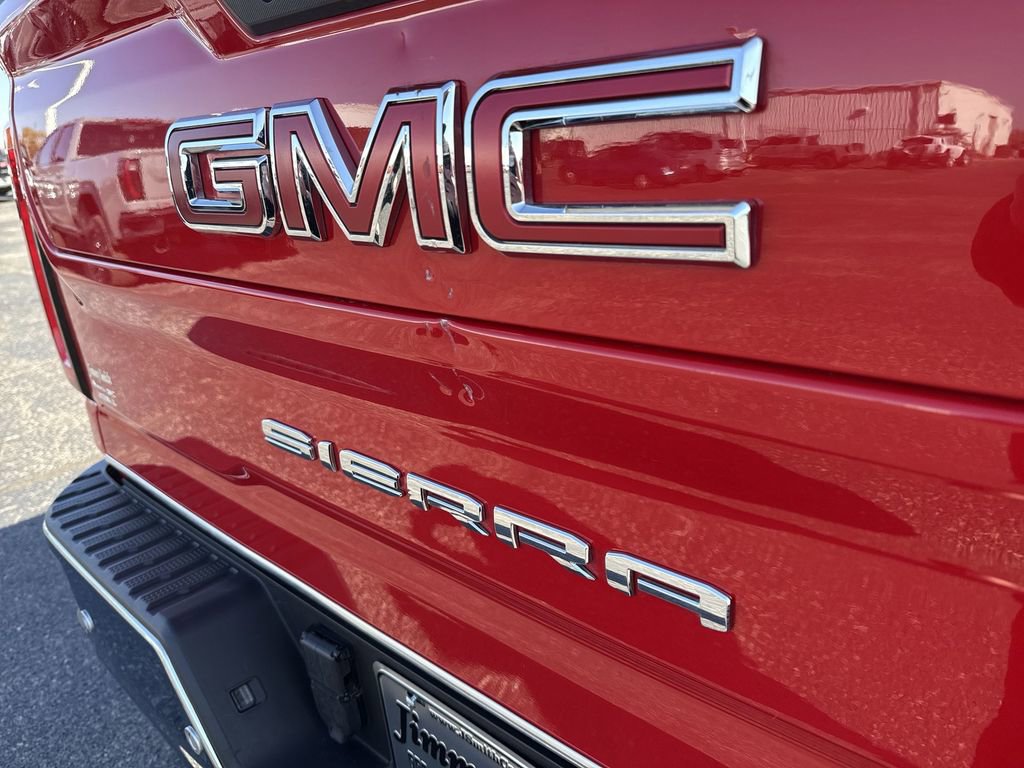Certified 2022 GMC Sierra 2500 SLT w/ SLT Preferred Package image 38