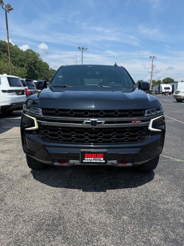 Used 2021 Chevrolet Tahoe Z71 w/ Z71 Signature Package AWD/4WD image 2