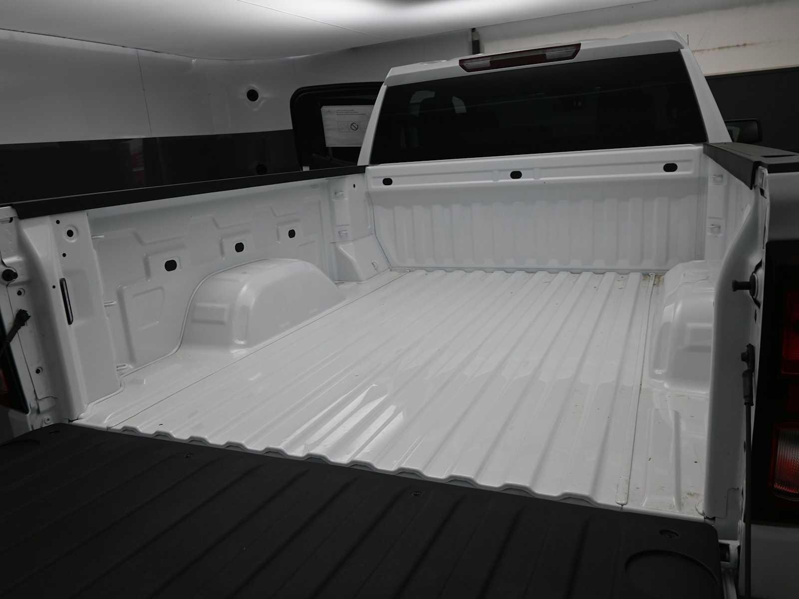 New 2026 GMC Sierra 1500 Pro w/ Convenience Package RWD image 14