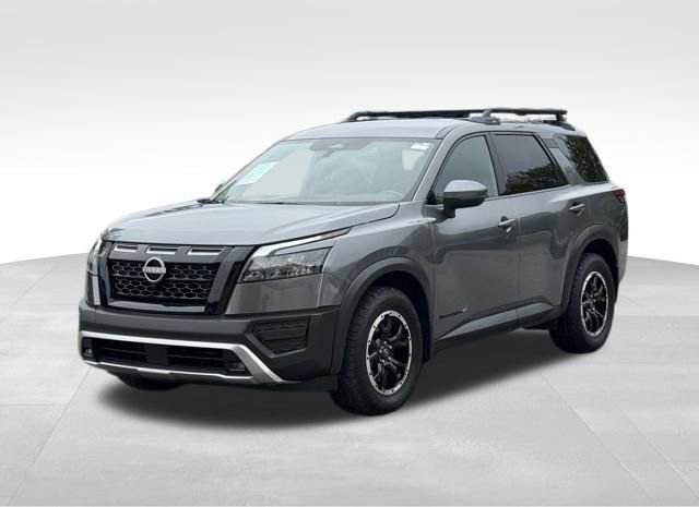 Used 2023 Nissan Pathfinder Rock Creek AWD/4WD image 9