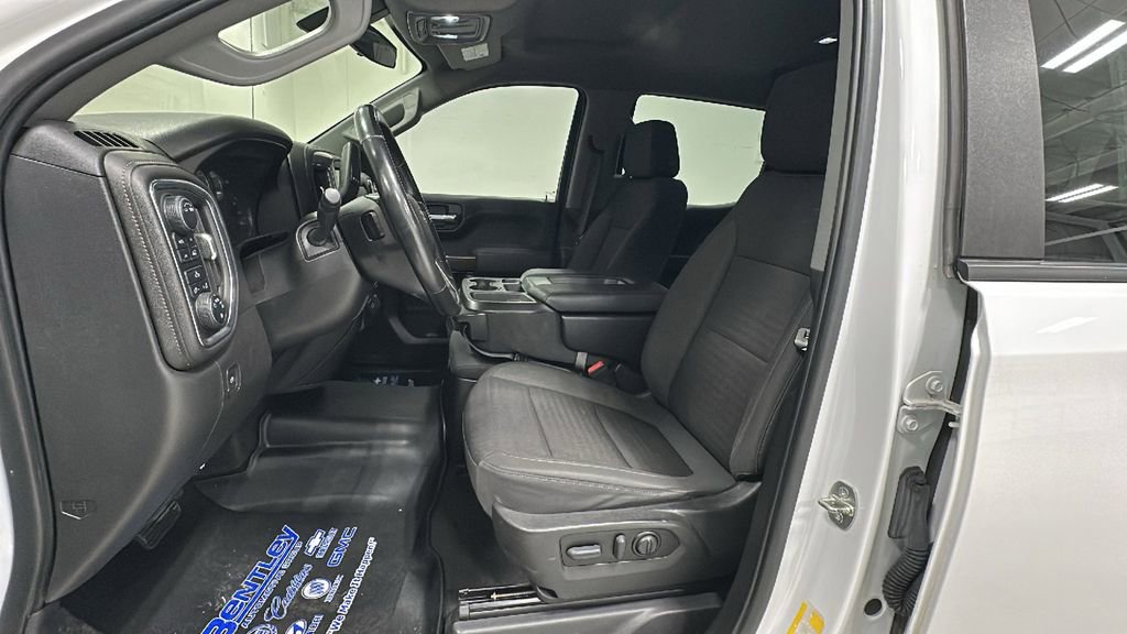 Used 2021 Chevrolet Silverado 1500 LT image 10