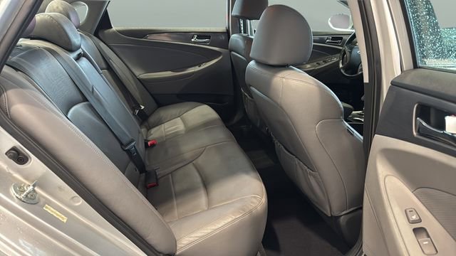 Used 2012 Hyundai Sonata Hybrid w/ Leather Pkg image 22