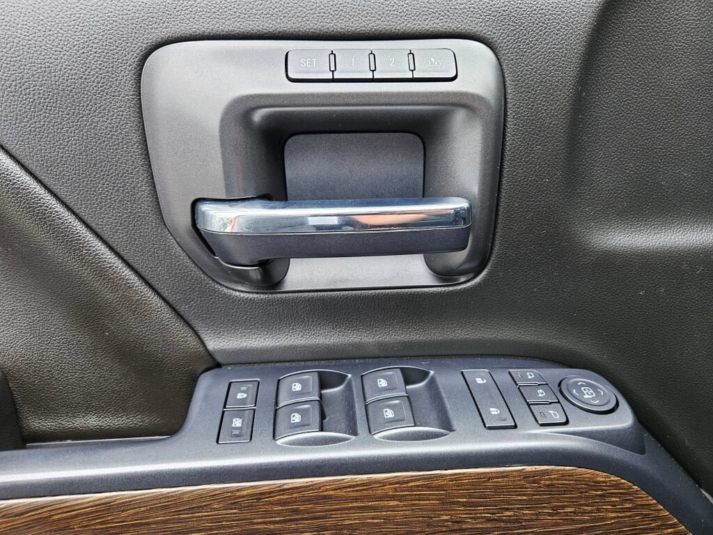 Used 2017 GMC Sierra 1500 Denali AWD/4WD image 22