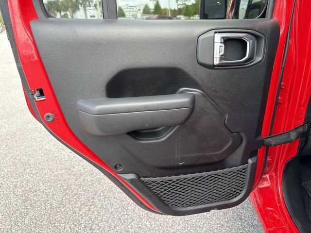 Used 2022 Jeep Wrangler Unlimited Sport w/ Sun And Sound Package AWD/4WD image 9