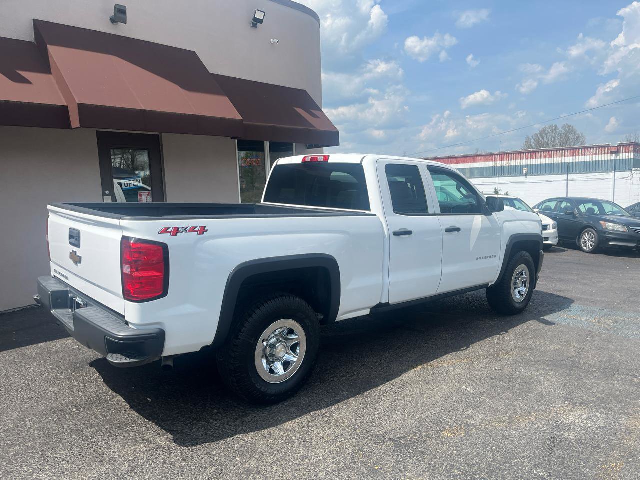 Used 2018 Chevrolet Silverado 1500 W/T w/ WT Fleet Convenience Package AWD/4WD image 5