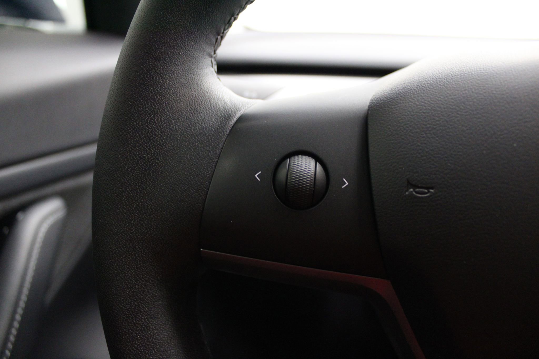 Used 2020 Tesla Model 3 Long Range image 35