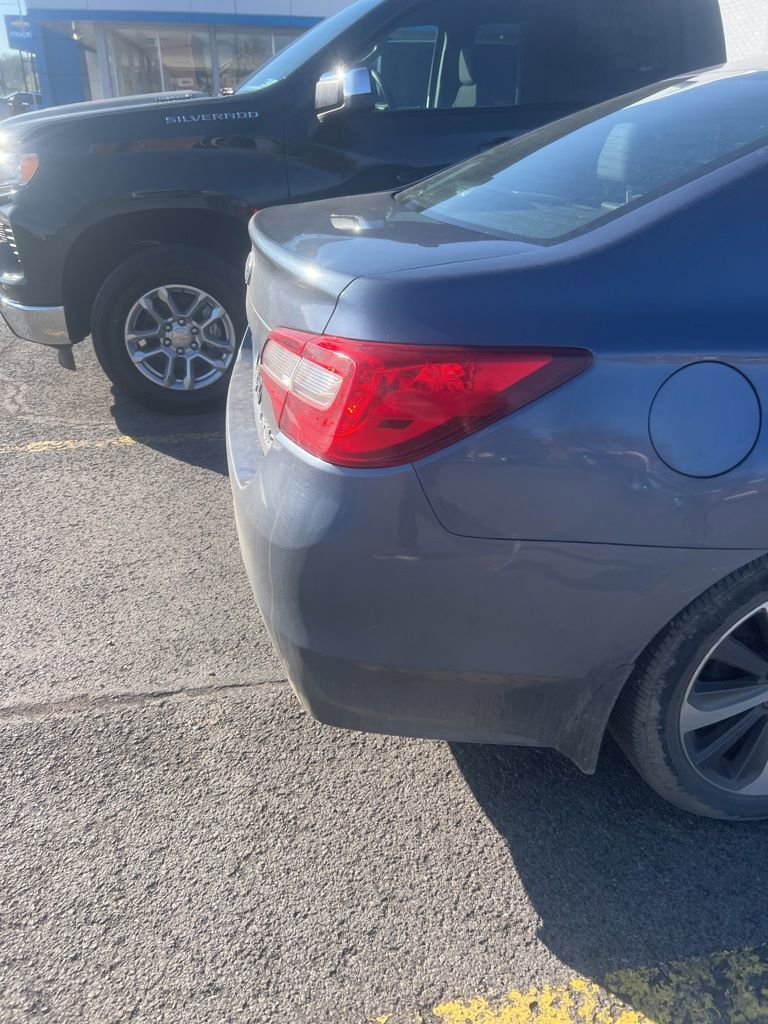 Used 2015 Subaru Legacy 2.5i Limited image 9