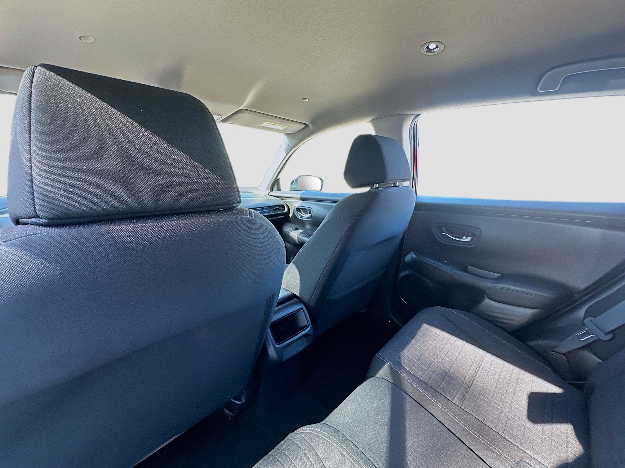 Certified 2023 Honda HR-V LX image 22