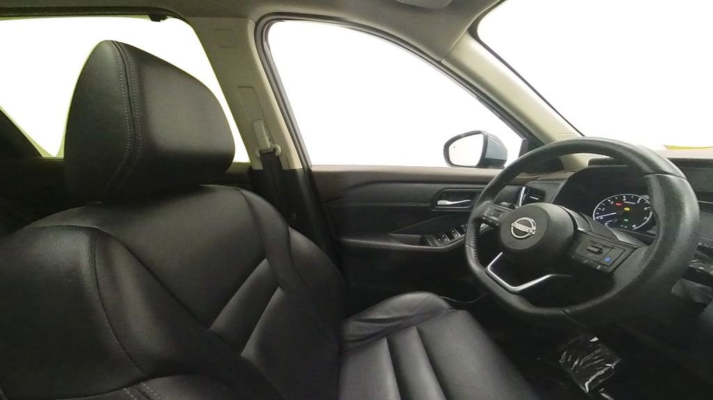 Certified 2023 Nissan Rogue SL w/ SL Premium Package image 34