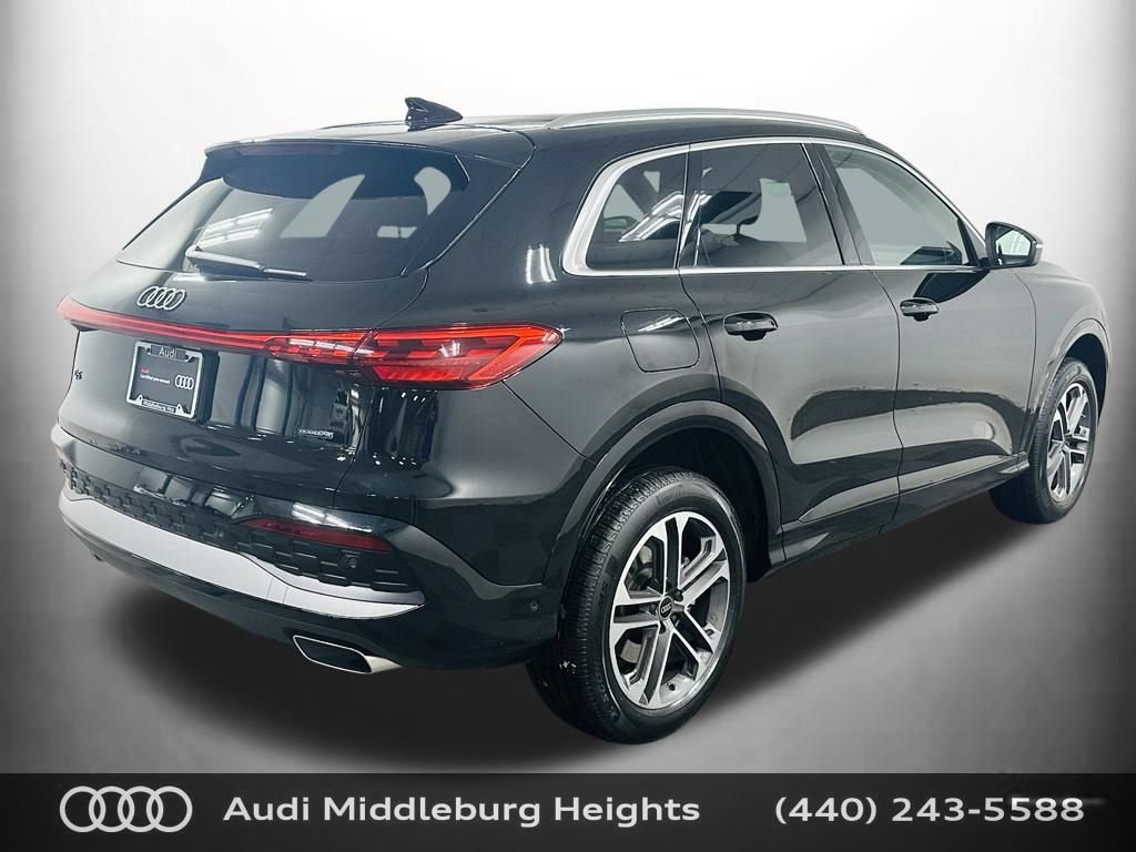 Used 2025 Audi Q5 Premium AWD/4WD image 7