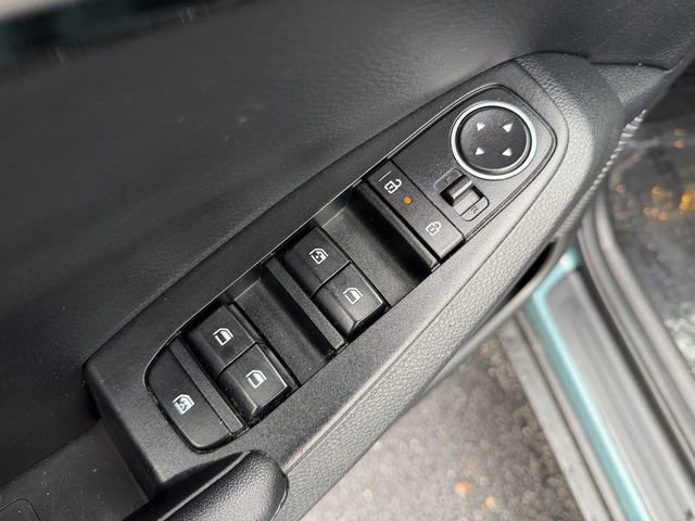 Certified 2025 Kia Seltos S FWD image 10