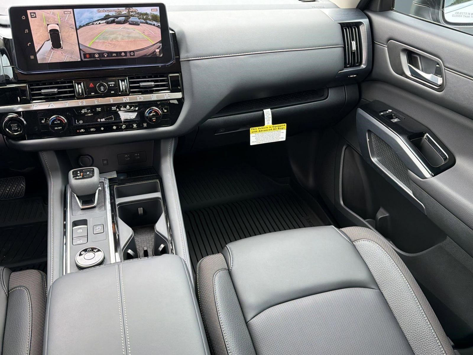 New 2026 Nissan Pathfinder SL image 27