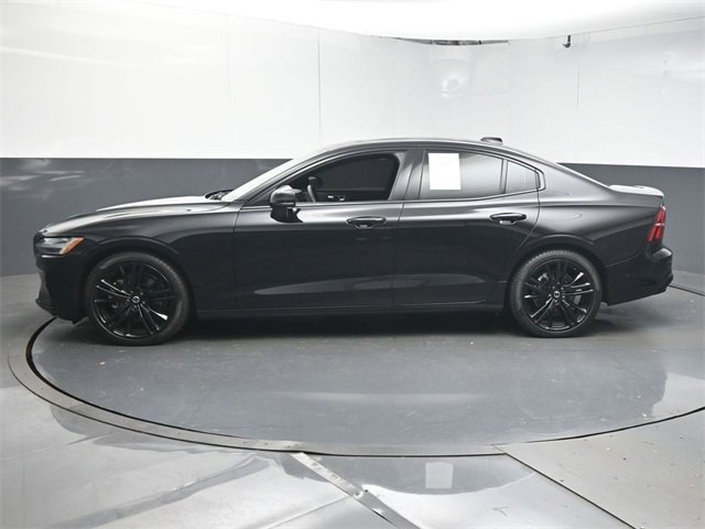 Used 2024 Volvo S60 B5 Plus image 6