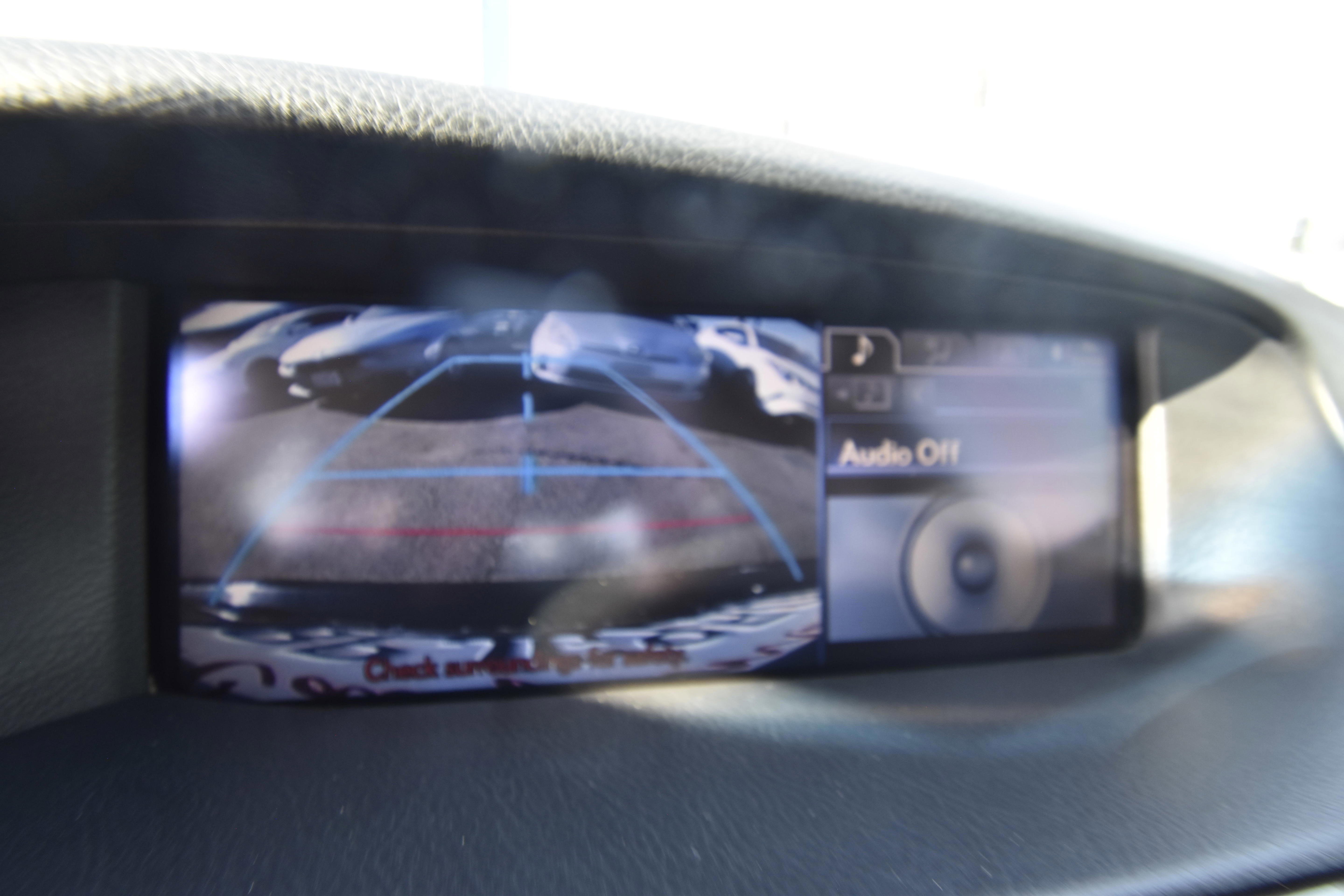 Used 2013 Lexus LS 460 w/ Comfort Pkg image 18