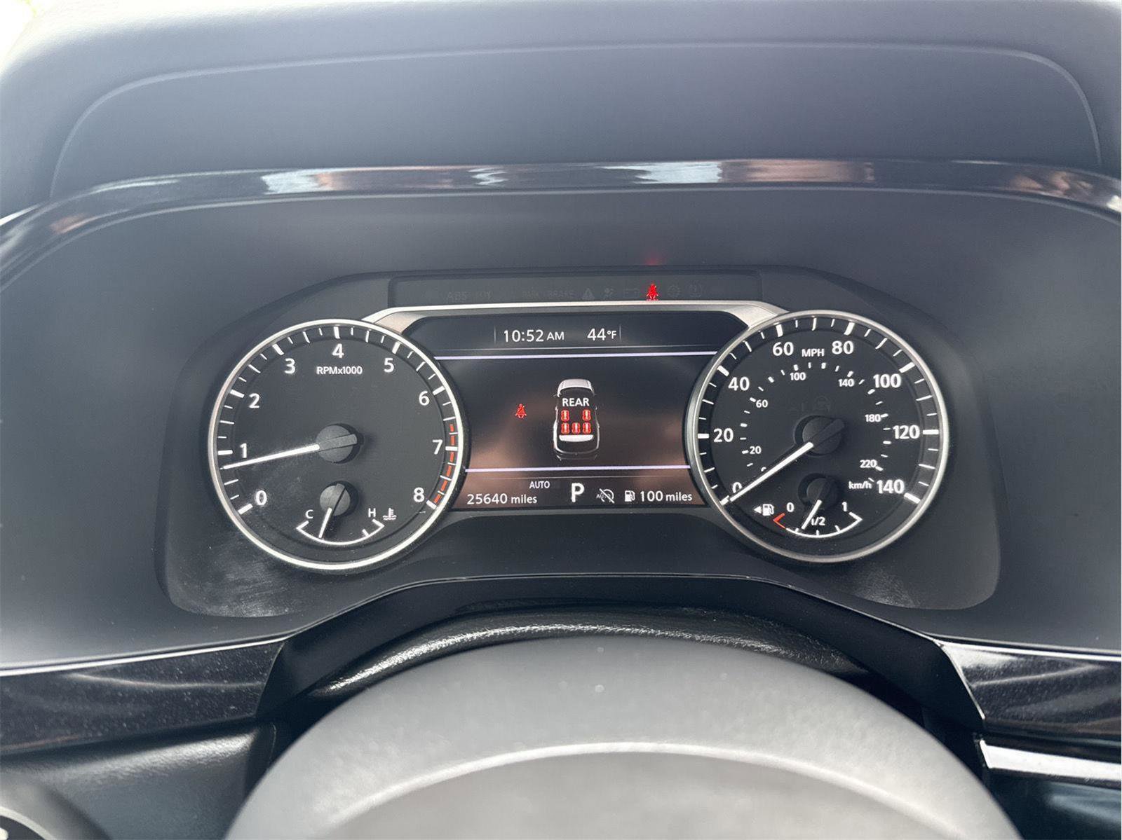 Used 2024 Nissan Pathfinder Rock Creek AWD/4WD image 10