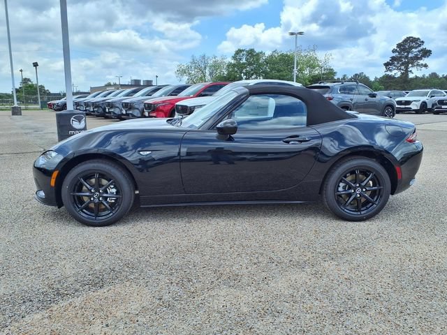 New 2026 MAZDA MX-5 Miata Sport w/ Interior Package RWD image 8