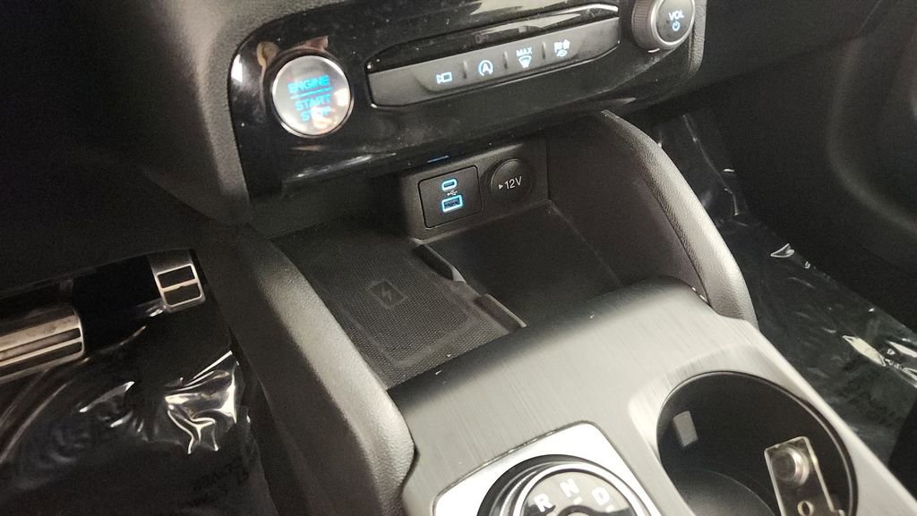 Used 2023 Ford Escape ST-Line Select w/ Tech Pack #2 AWD/4WD image 18