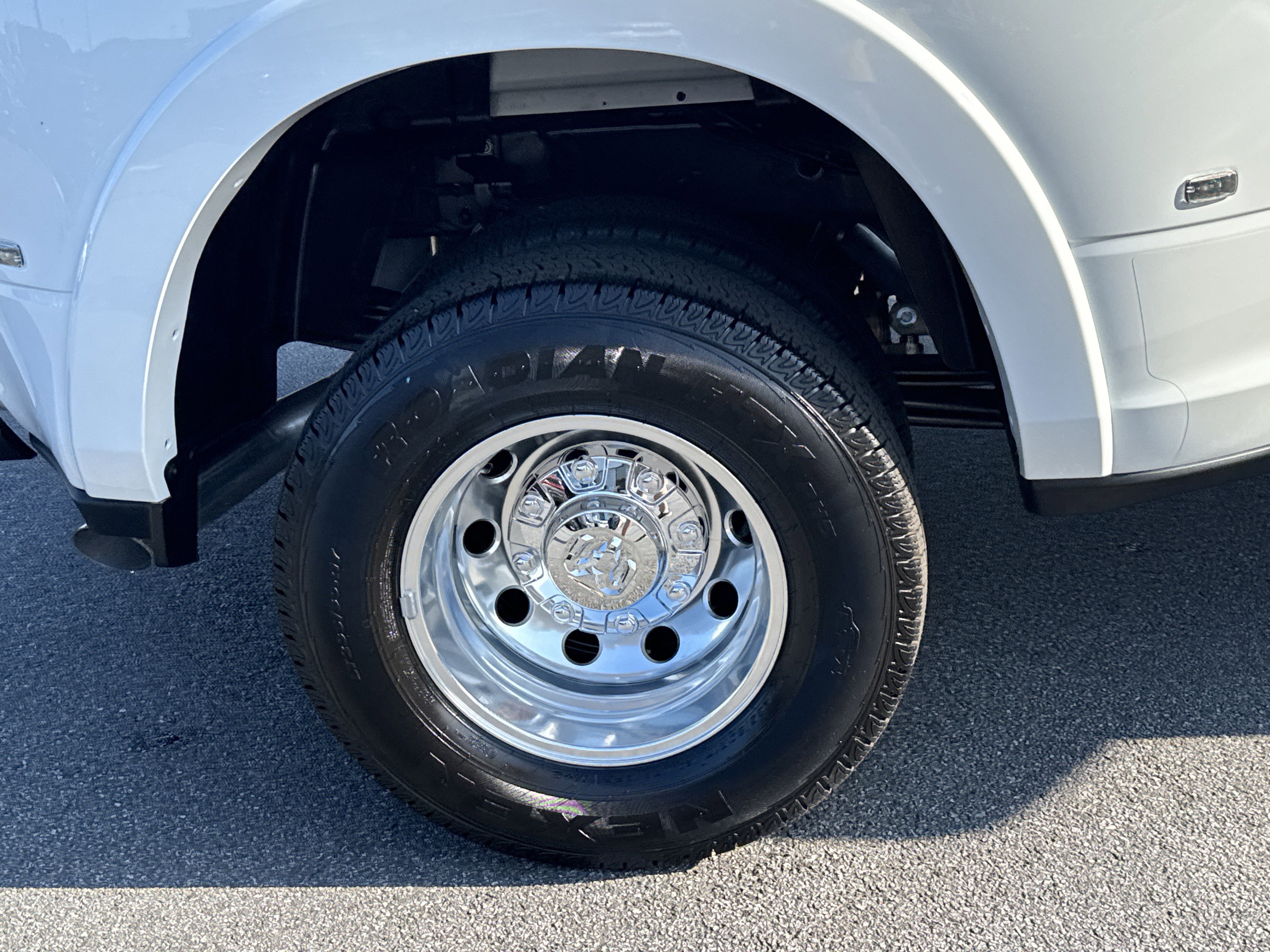 New 2026 RAM 3500 Longhorn image 12