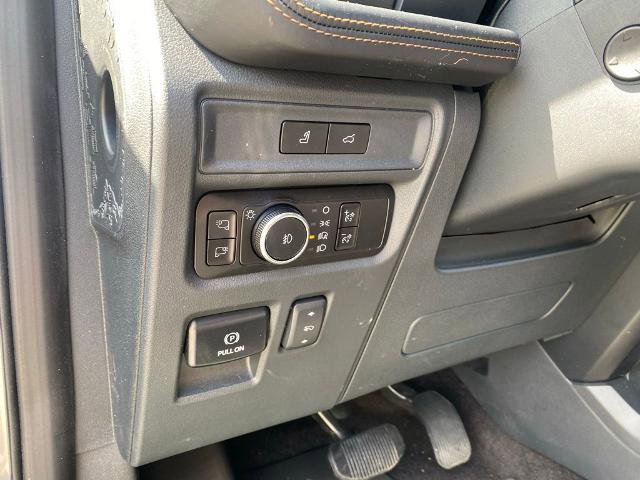 Certified 2023 Ford Expedition Max Platinum image 17