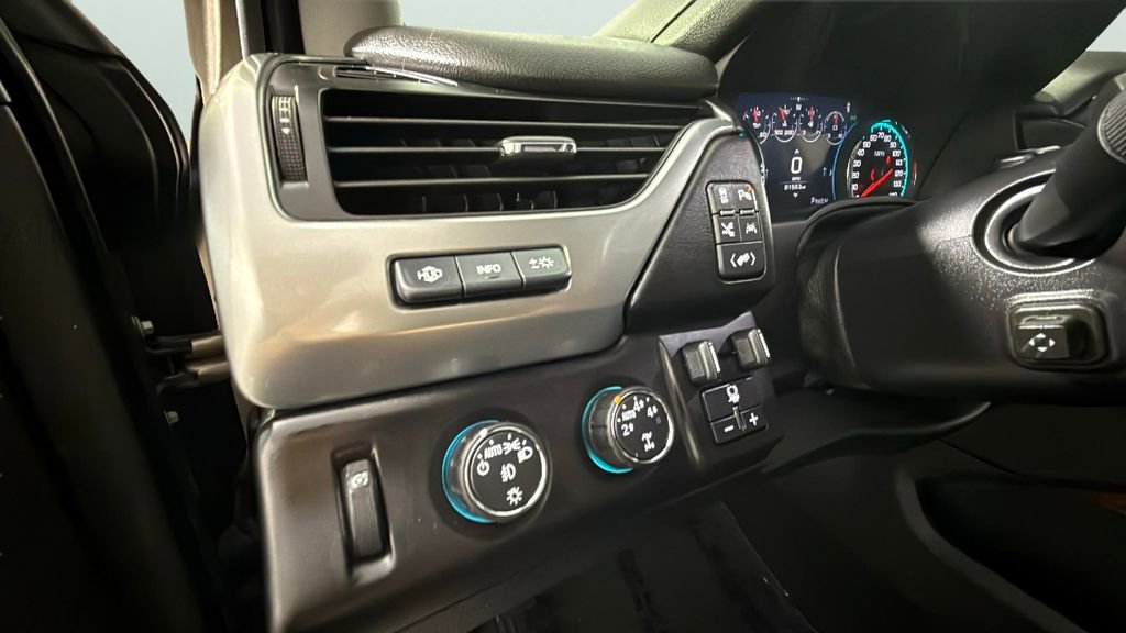 Used 2016 Chevrolet Tahoe LTZ AWD/4WD image 29