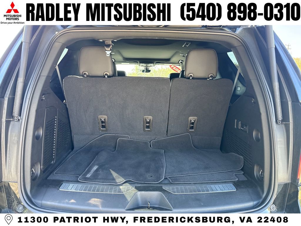 Used 2021 Chevrolet Tahoe High Country w/ Premium Package image 16