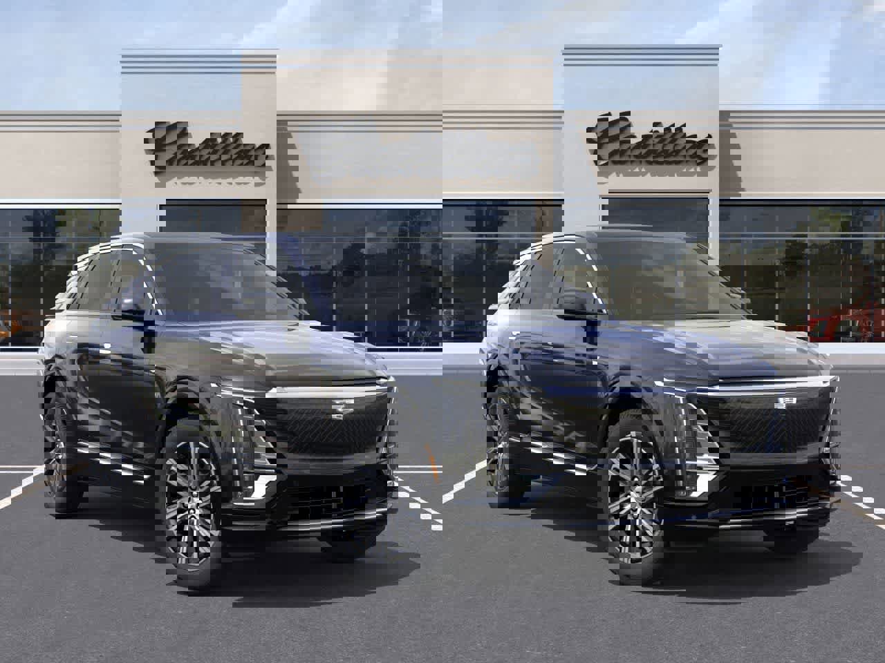 New 2026 Cadillac Lyriq Luxury w/ LPO, Floor Liner Package AWD/4WD image 7