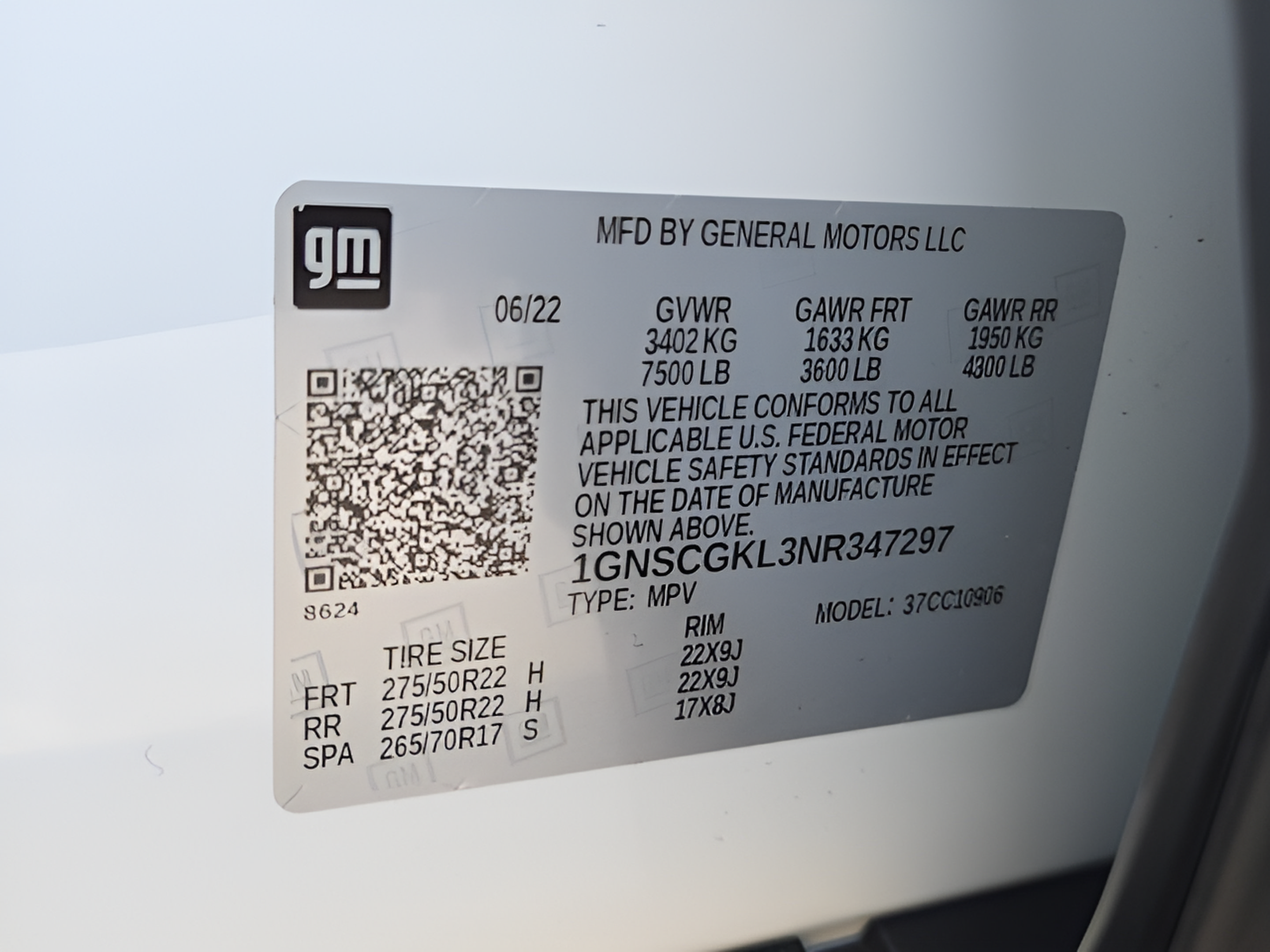 Used 2022 Chevrolet Suburban High Country RWD image 33