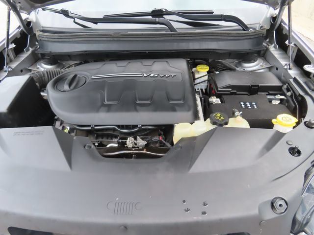 Used 2022 Jeep Cherokee Latitude w/ Comfort Safety Group AWD/4WD image 13