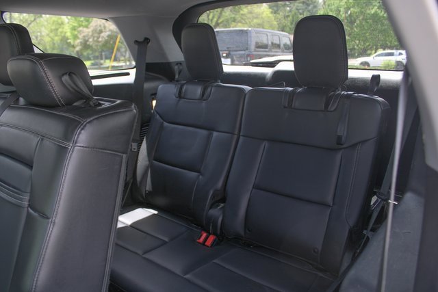 Used 2022 Ford Explorer XLT w/ Equipment Group 202A image 36