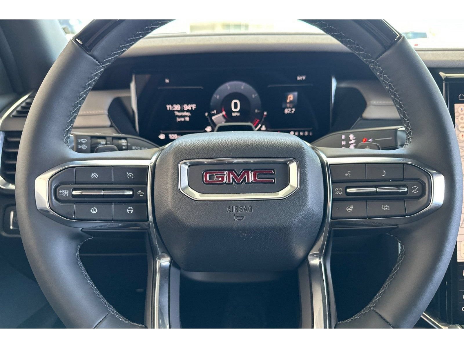 New 2025 GMC Acadia Elevation w/ Super Cruise Package FWD image 24