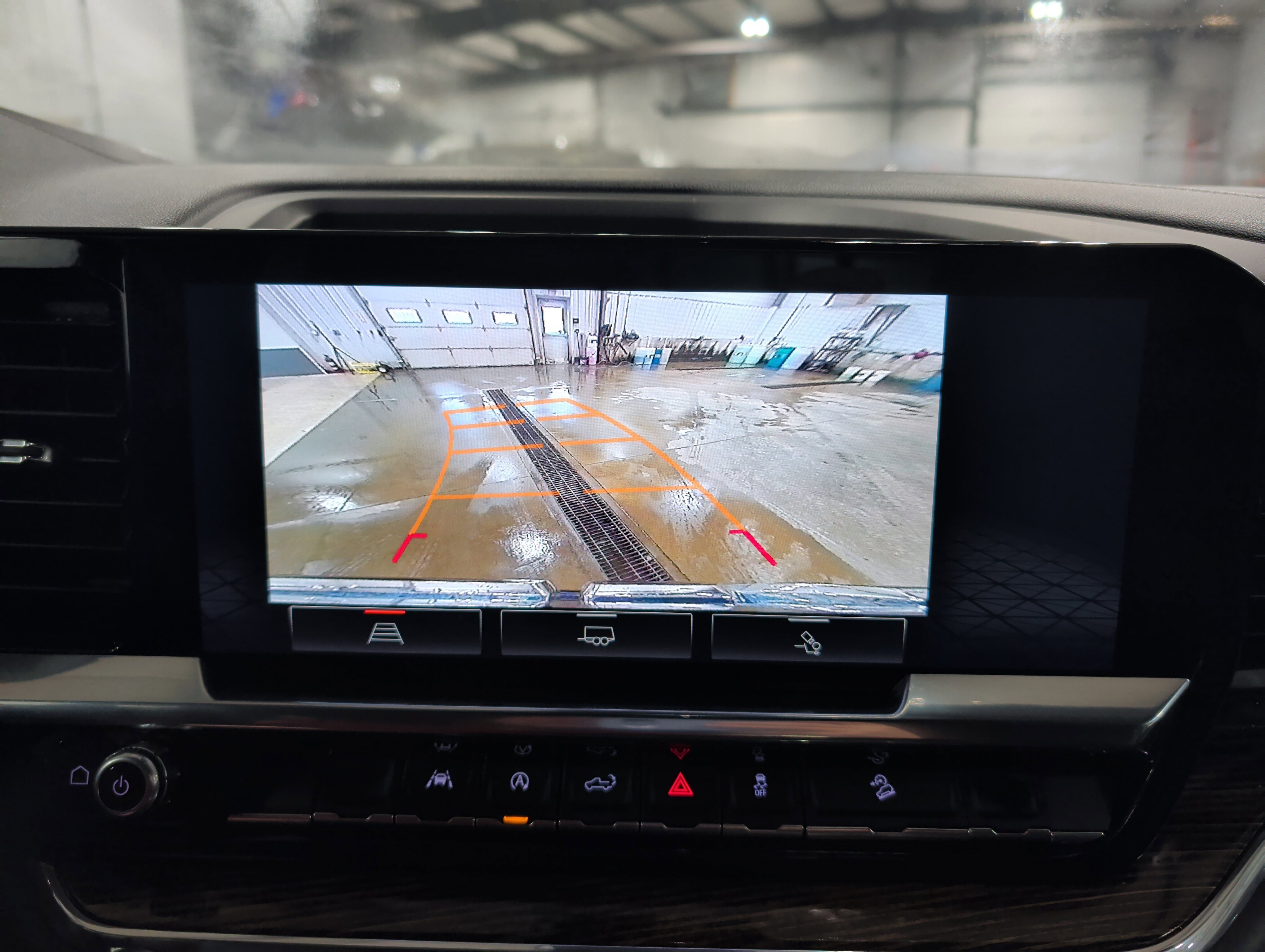 Used 2024 GMC Sierra 1500 Elevation w/ Preferred Package image 13