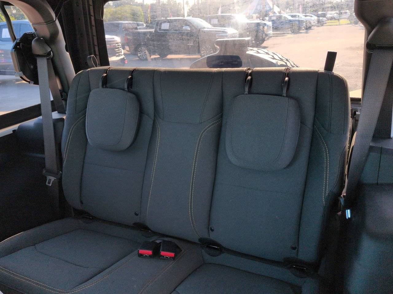 Used 2024 Jeep Wrangler Sport AWD/4WD image 12