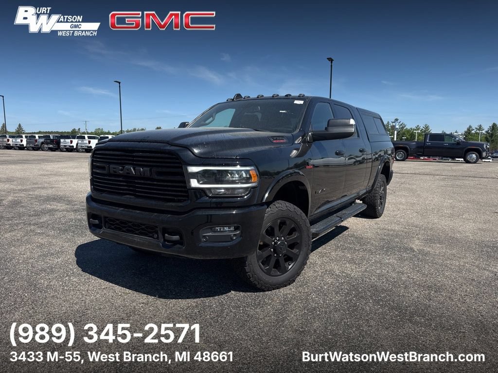 Used 2019 RAM 2500 Laramie w/ Black Appearance Package AWD/4WD image 1