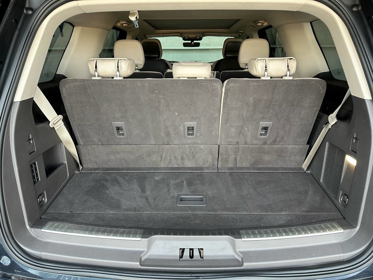 Used 2022 Lincoln Navigator 2WD image 35