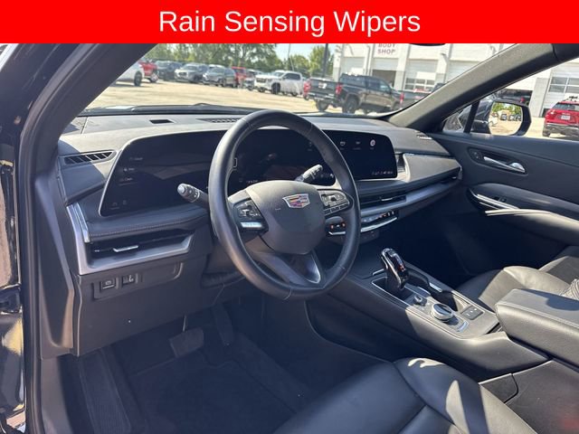 Used 2025 Cadillac XT4 Premium Luxury AWD/4WD image 10