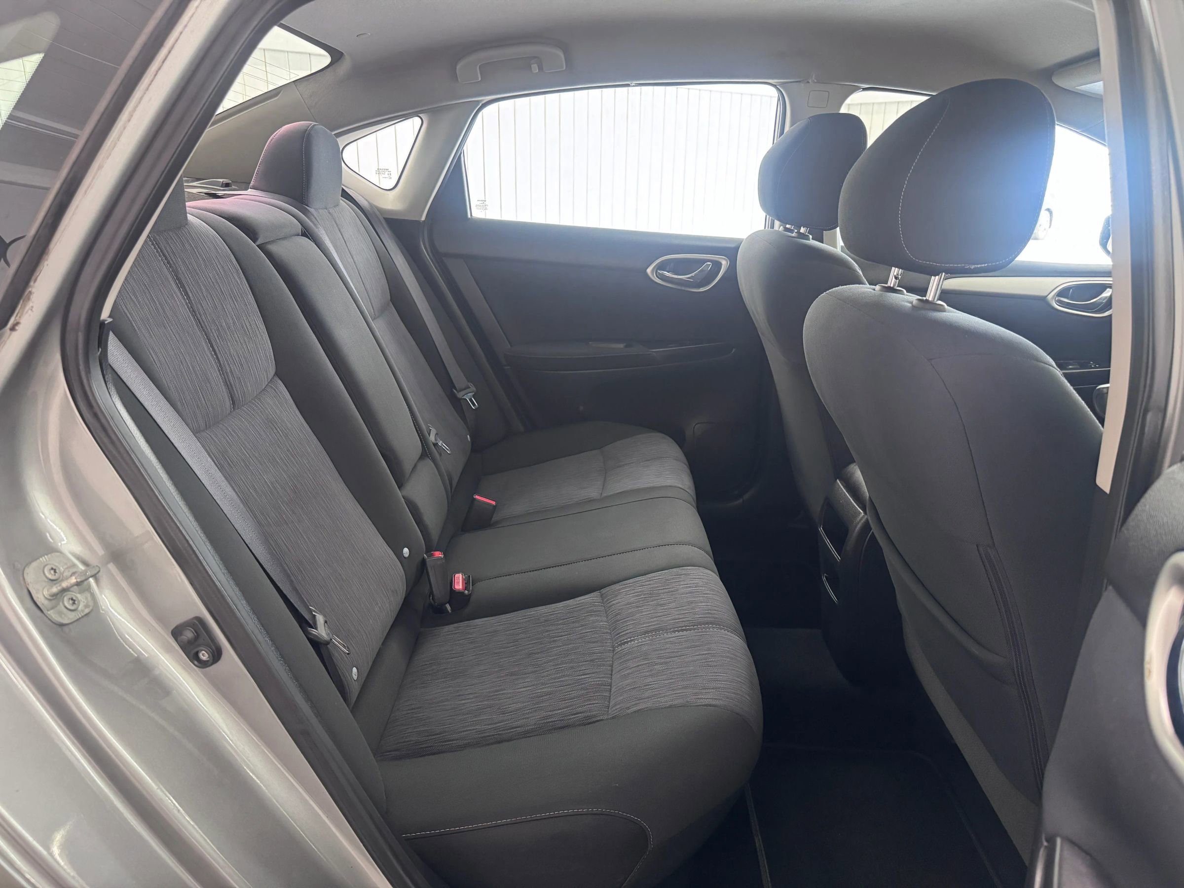 Used 2014 Nissan Sentra SV image 11