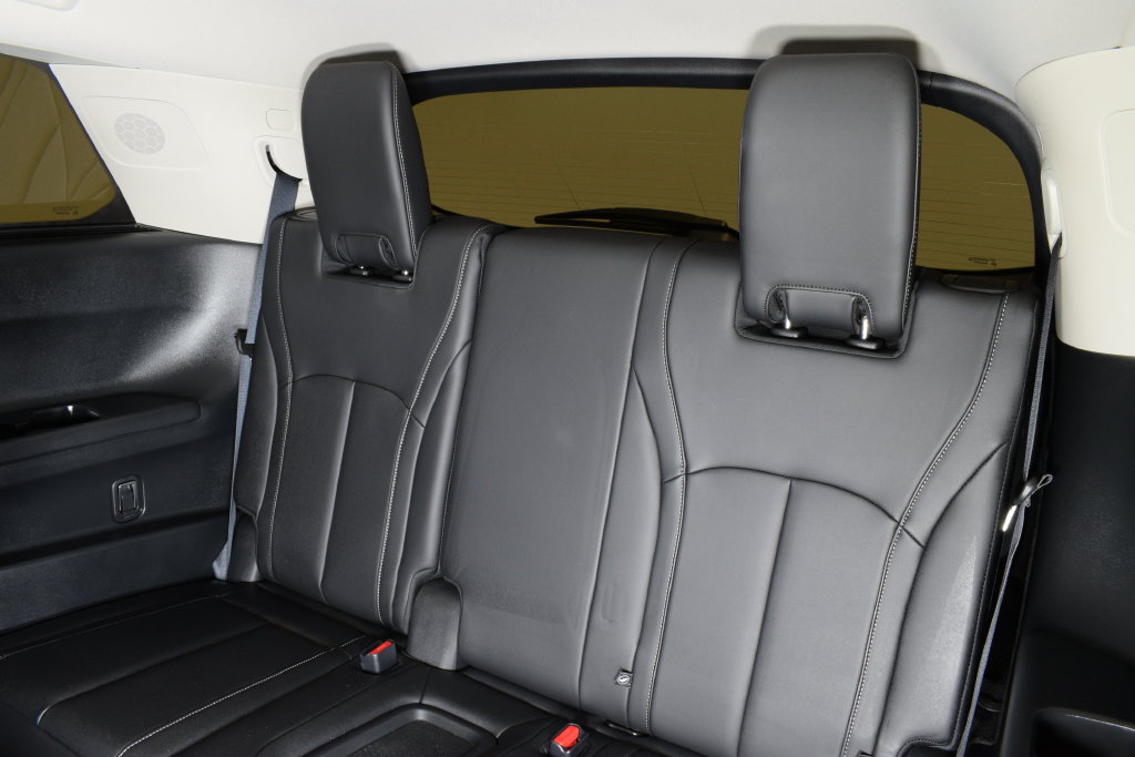 Used 2026 INFINITI QX60 Luxe w/ Family Package AWD/4WD image 29