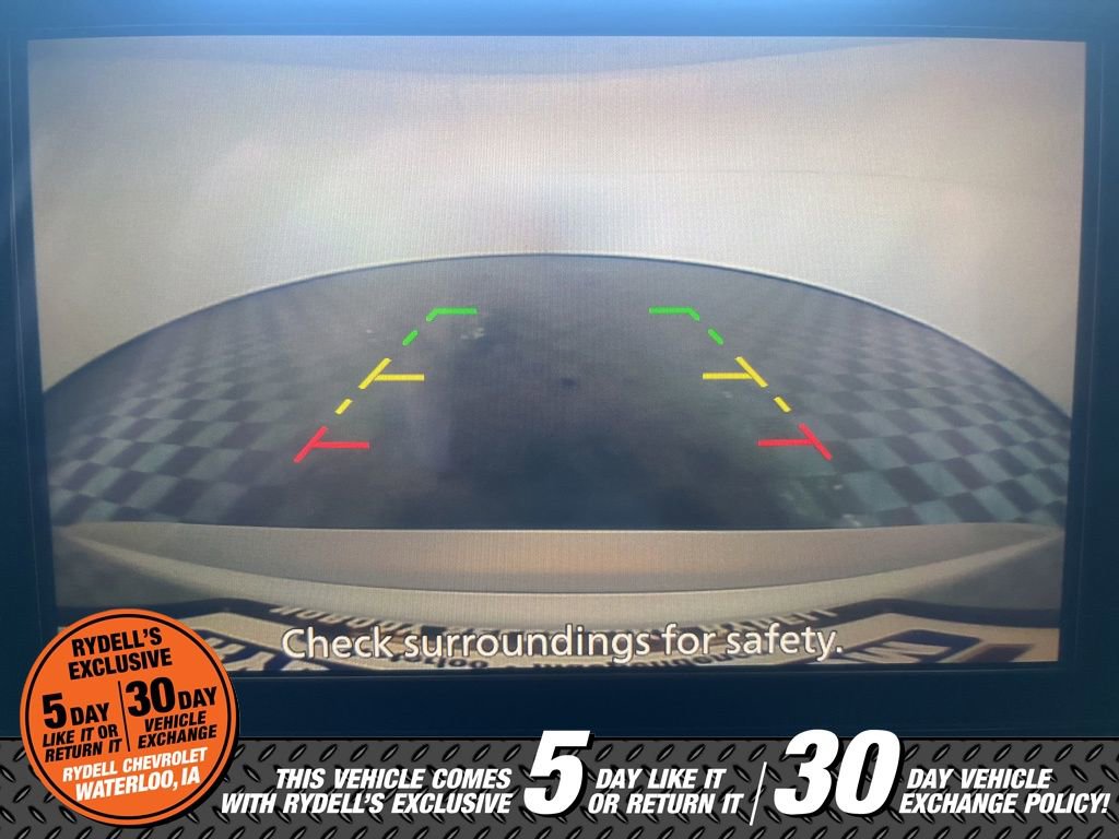 Used 2025 Nissan Rogue SV image 32