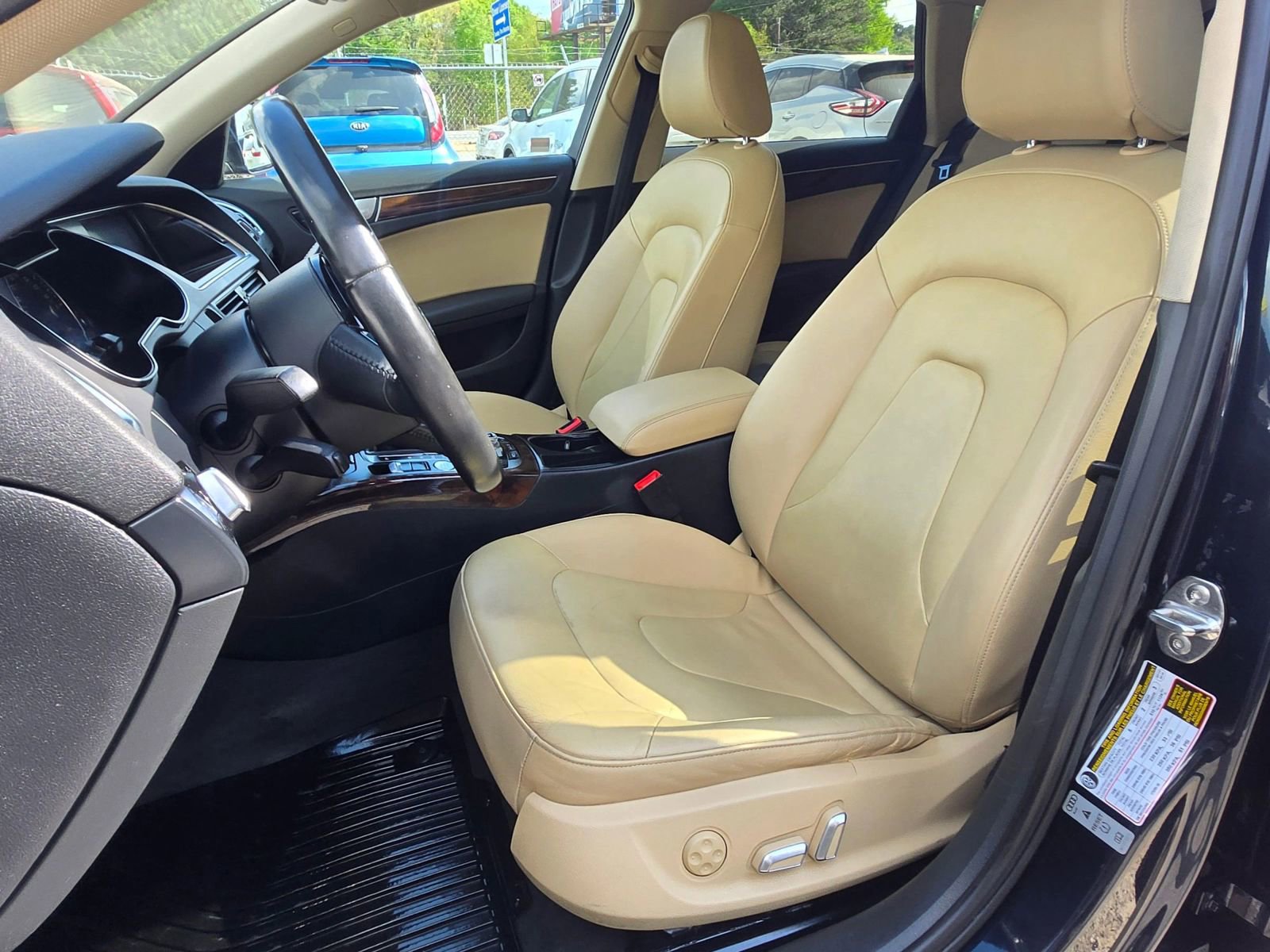 Used 2015 Audi A4 Premium Plus w/ Technology Package image 6