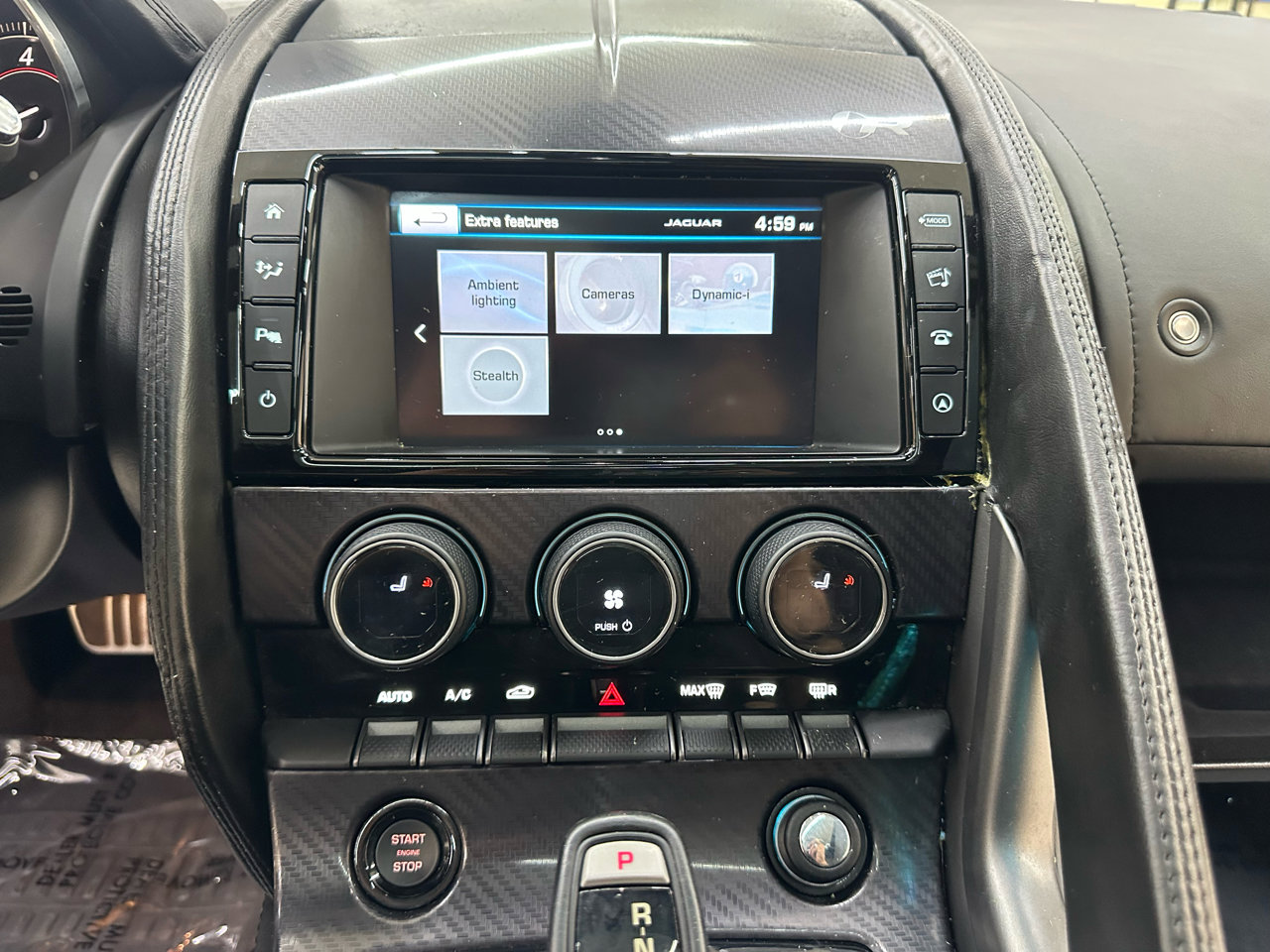 Used 2016 Jaguar F-TYPE R image 28