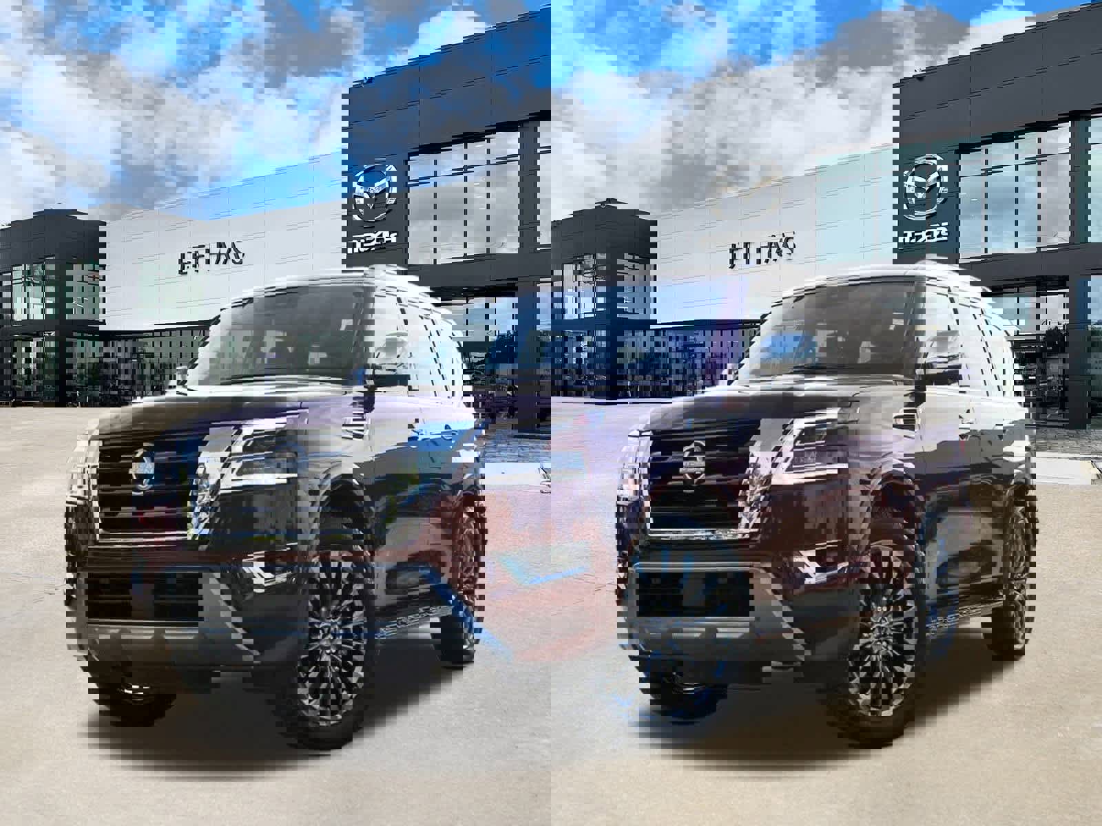 Used 2024 Nissan Armada Platinum w/ Cargo Package