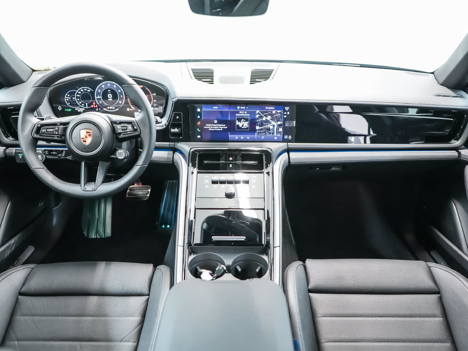 New 2026 Porsche Panamera RWD image 18