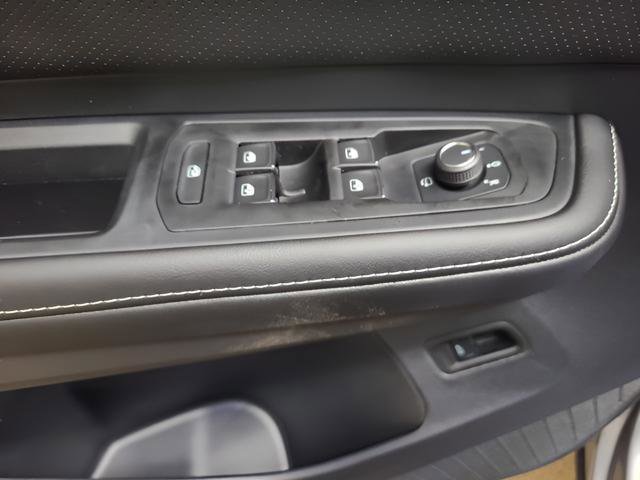 New 2026 Volkswagen Atlas SEL Premium R-Line image 7