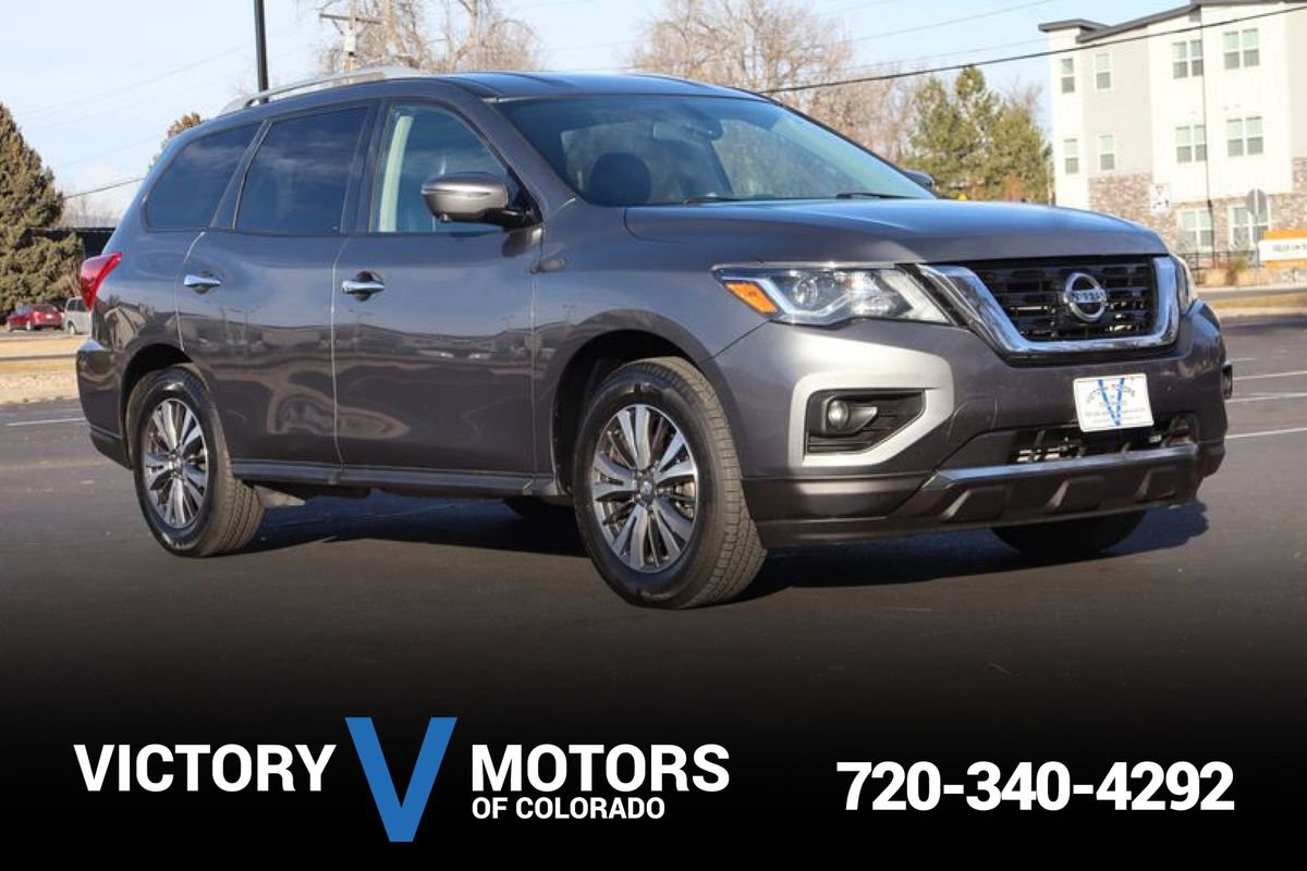 Used 2019 Nissan Pathfinder SL AWD/4WD image 1