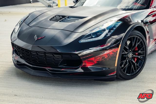 Used 2015 Chevrolet Corvette Z06 w/ 3LZ Preferred Equipment Group RWD image 16