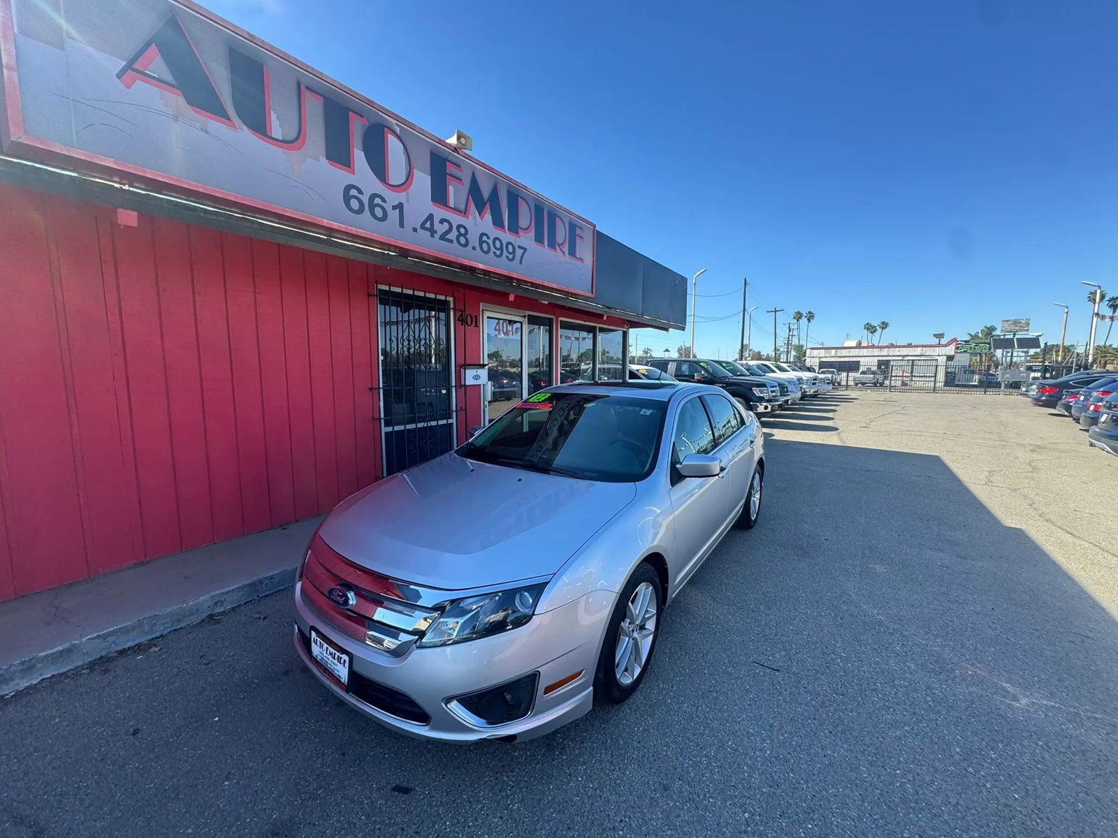Used 2012 Ford Fusion SEL FWD image 2