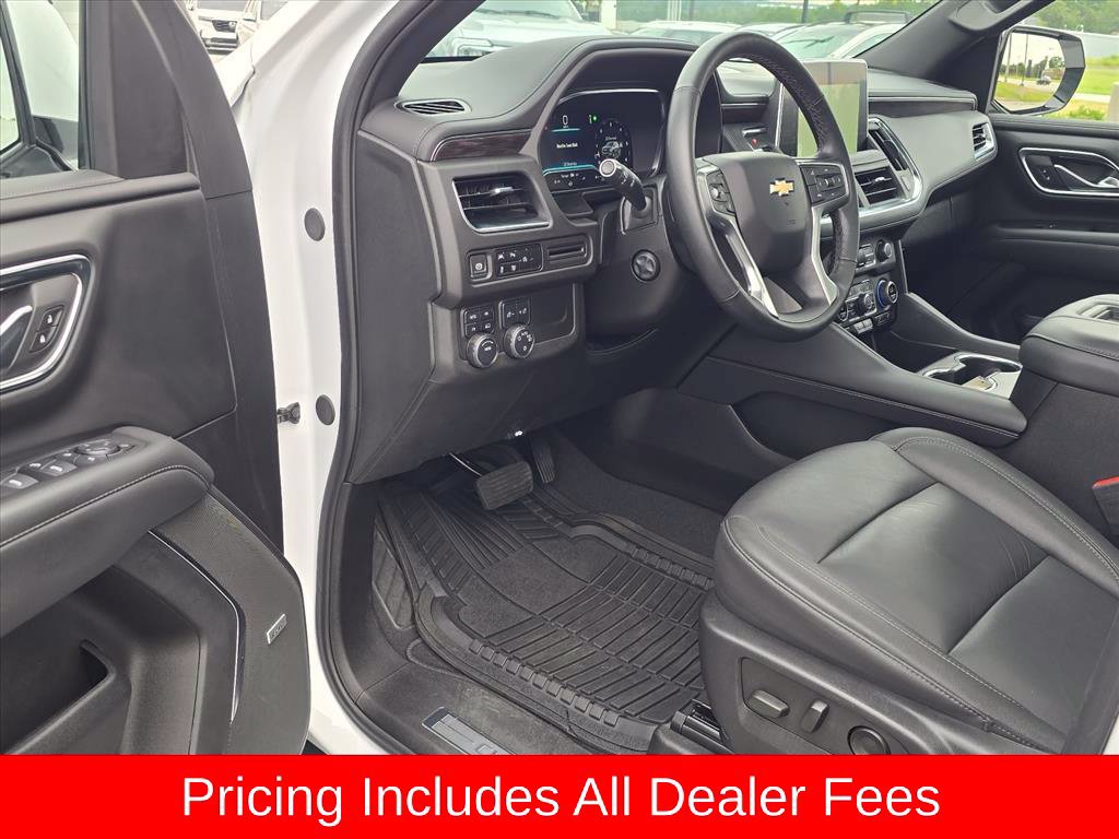 Used 2024 Chevrolet Tahoe LT w/ Luxury Package AWD/4WD image 9