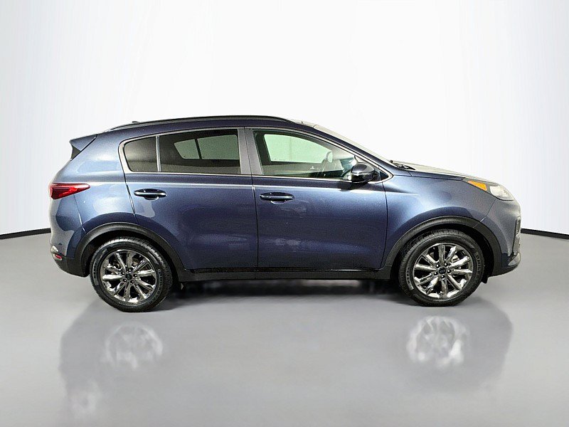 Used 2022 Kia Sportage Nightfall Edition w/ Nightfall Fwd Premium Package image 8