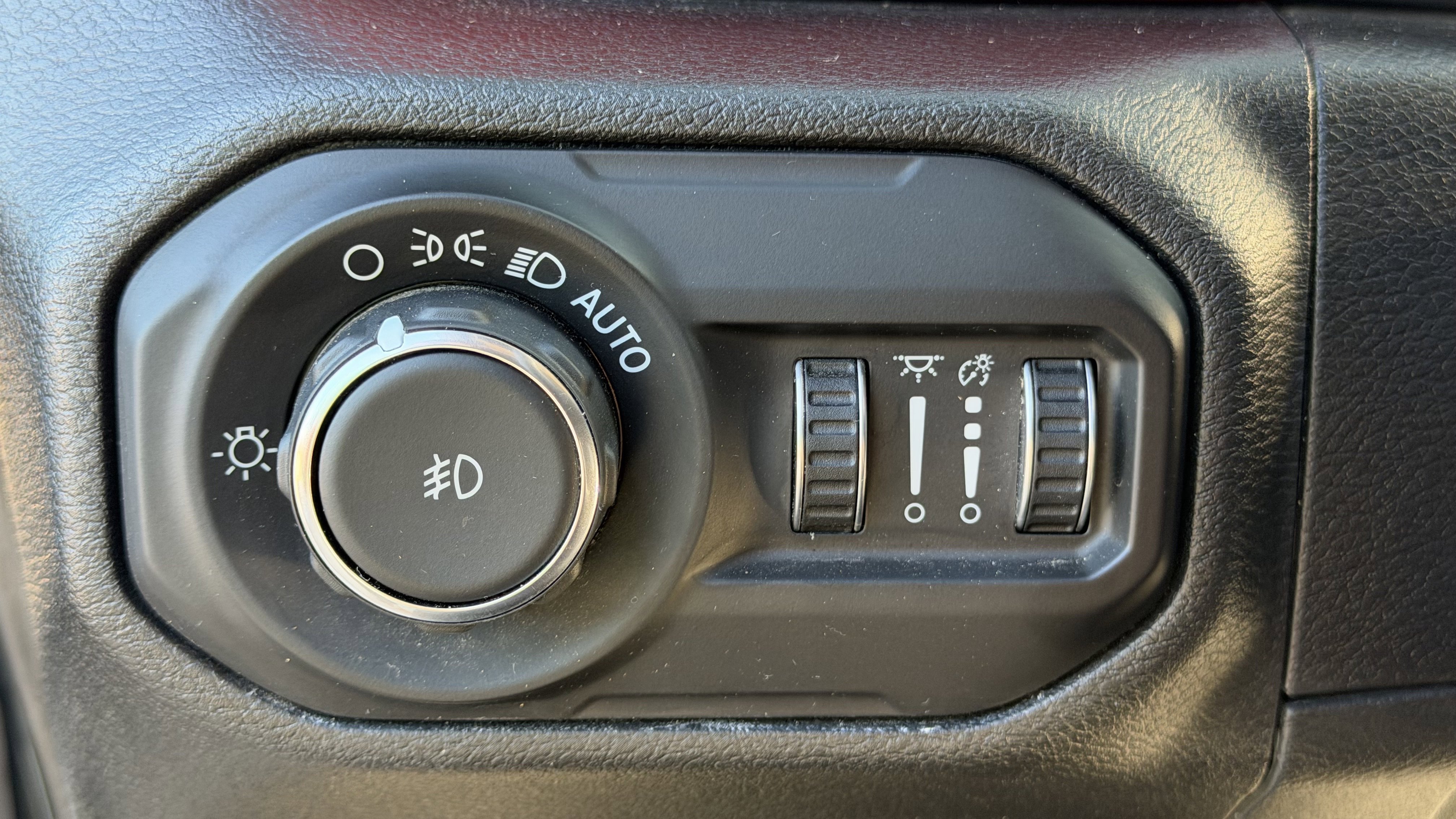 Used 2021 Jeep Wrangler Unlimited Rubicon image 16